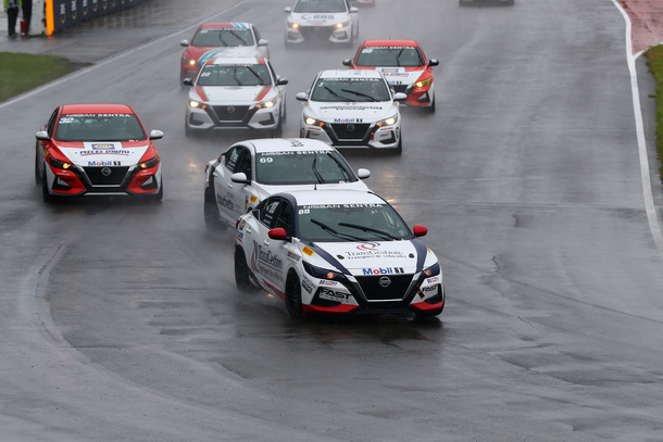 Simon Charbonneau et Stefan Rzadzinski remportent les courses de Coupe Nissan Sentra présentées au Grand Prix du Canada !