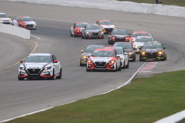 Photo - Alexandre Fortin double vainqueur au Canadian Tire Motorsport Park !