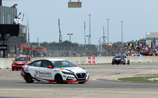 Photo - Simon Charbonneau remporte le Grand Prix Nissan !