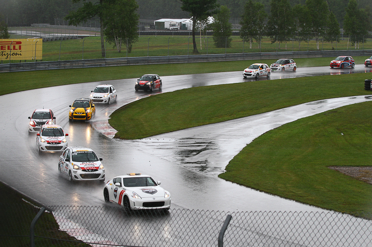 Coupe Nissan Sentra Cup in Photos, JULY 22 - JULY 24 | CIRCUIT MONT-TREMBLANT, QC - 14-1706231323010