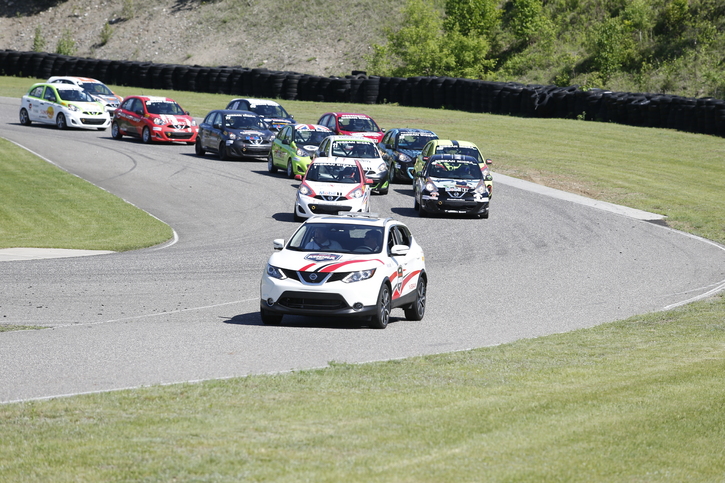 Coupe Nissan Sentra Cup in Photos, June 2-3 | Calabogie Motorsport Park, ON - 29-180604152111