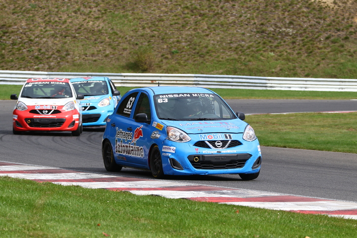 Coupe Nissan Sentra Cup in Photos, SEPTEMBER 24-26 | CIRCUIT MONT-TREMBLANT, QC - 50-210930035135
