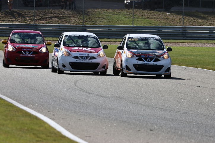 Coupe Nissan Sentra Cup in Photos, SEPTEMBER 23-25 | CIRCUIT MONT-TREMBLANT, QC - 56-220930134805