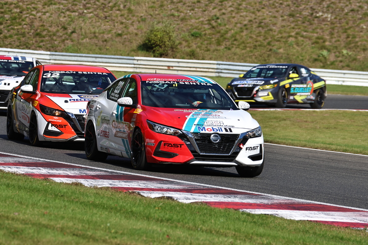 Coupe Nissan Sentra Cup in Photos, SEPTEMBER 23-25 | CIRCUIT MONT-TREMBLANT, QC - 56-220930134807