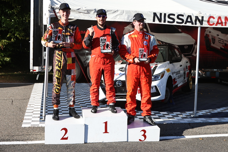 Coupe Nissan Sentra Cup in Photos, SEPTEMBER 23-25 | CIRCUIT MONT-TREMBLANT, QC - 56-220930135043