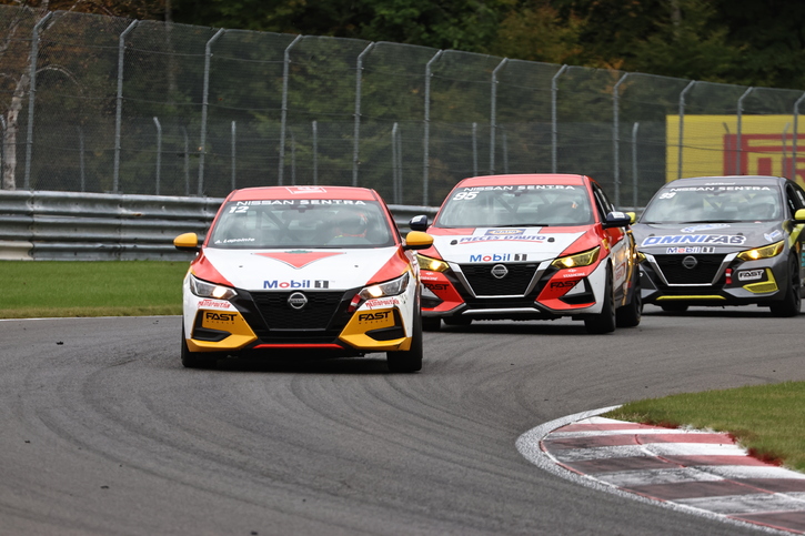 Coupe Nissan Sentra Cup in Photos, SEPTEMBER 23-25 | CIRCUIT MONT-TREMBLANT, QC - 56-220930135420