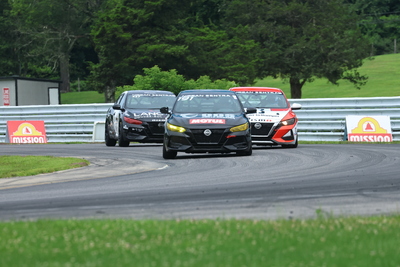 Coupe Nissan Sentra Cup in Photos, July 19-20 | Lime Rock Park - Connecticut, USA - Photo ID No.N65-250819153956