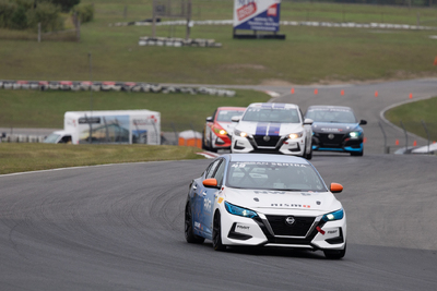 Coupe Nissan Sentra Cup in Photos, August 30, 31, Sept. 1 | Canadian Tire Motorsport Park - Photo ID No.N67-250819223045
