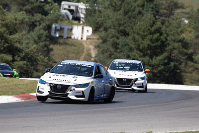 Coupe Nissan Sentra Cup in Photos, August 30, 31, Sept. 1 | Canadian Tire Motorsport Park - Photo ID No.N67-2508192230570