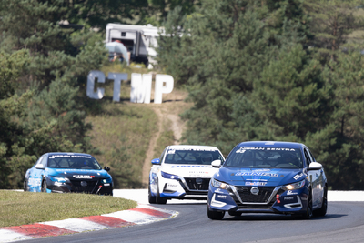 Coupe Nissan Sentra Cup in Photos, August 30, 31, Sept. 1 | Canadian Tire Motorsport Park - Photo ID No.N67-2508192231000