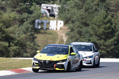 Coupe Nissan Sentra Cup in Photos, August 30, 31, Sept. 1 | Canadian Tire Motorsport Park - Photo ID No.N67-2508192231020