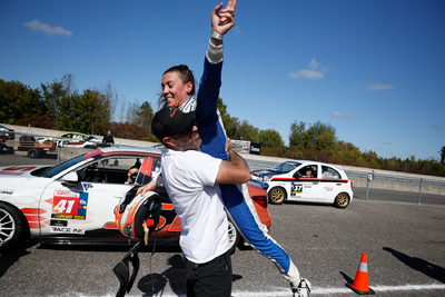 Coupe Nissan Sentra Cup in Photos, September 27-29 | Calabogie Motorsports Park - Photo ID No.N68-250819223612