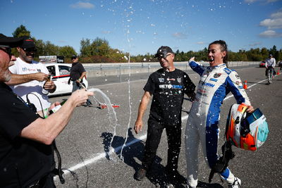 Coupe Nissan Sentra Cup in Photos, September 27-29 | Calabogie Motorsports Park - Photo ID No.N68-250819223614