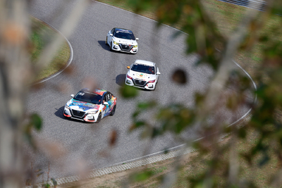 Coupe Nissan Sentra Cup in Photos, September 27-29 | Calabogie Motorsports Park - Photo ID No.N68-2508192236370