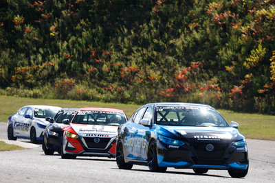 Coupe Nissan Sentra Cup in Photos, September 27-29 | Calabogie Motorsports Park - Photo ID No.N68-2508192237500