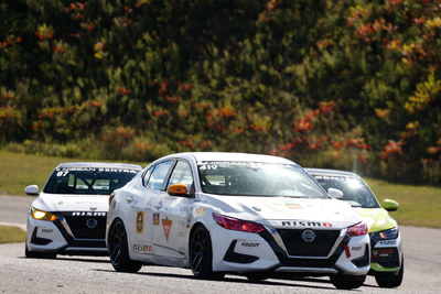 Coupe Nissan Sentra Cup in Photos, September 27-29 | Calabogie Motorsports Park - Photo ID No.N68-2508192237540