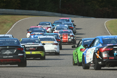 Coupe Nissan Sentra Cup in Photos, September 27-29 | Calabogie Motorsports Park - Photo ID No.N68-2508192239260