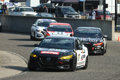 Coupe Nissan Sentra Cup in Photos, September 27-29 | Calabogie Motorsports Park - Photo ID No.N68-2508192239290