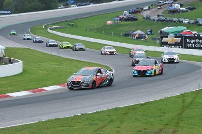 Coupe Nissan Sentra Cup in Photos, May 16, 17, 18 | Canadian Tire Motorsport Park - Photo ID No.N69-2508192330390