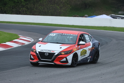 Coupe Nissan Sentra Cup in Photos, May 16, 17, 18 | Canadian Tire Motorsport Park - Photo ID No.N69-2508192342430