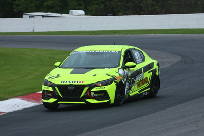 Coupe Nissan Sentra Cup in Photos, May 16, 17, 18 | Canadian Tire Motorsport Park - Photo ID No.N69-250819234854