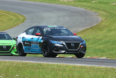 Coupe Nissan Sentra Cup in Photos, June 20-22 | Atlantic Motorsport Park, Shubénacadie<BR>Nouvelle-Écosse - Photo ID No.N70-2508250146520